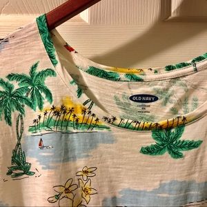 Old Navy Island-Print T-Shirt Like-New!! XXL